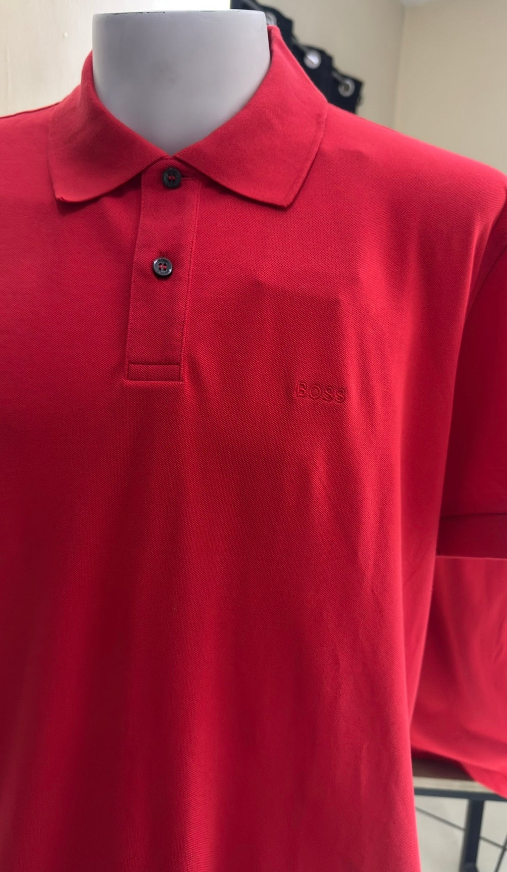Playera Polo Hugo Boss Roja con Etiqueta Lateral talla XXL